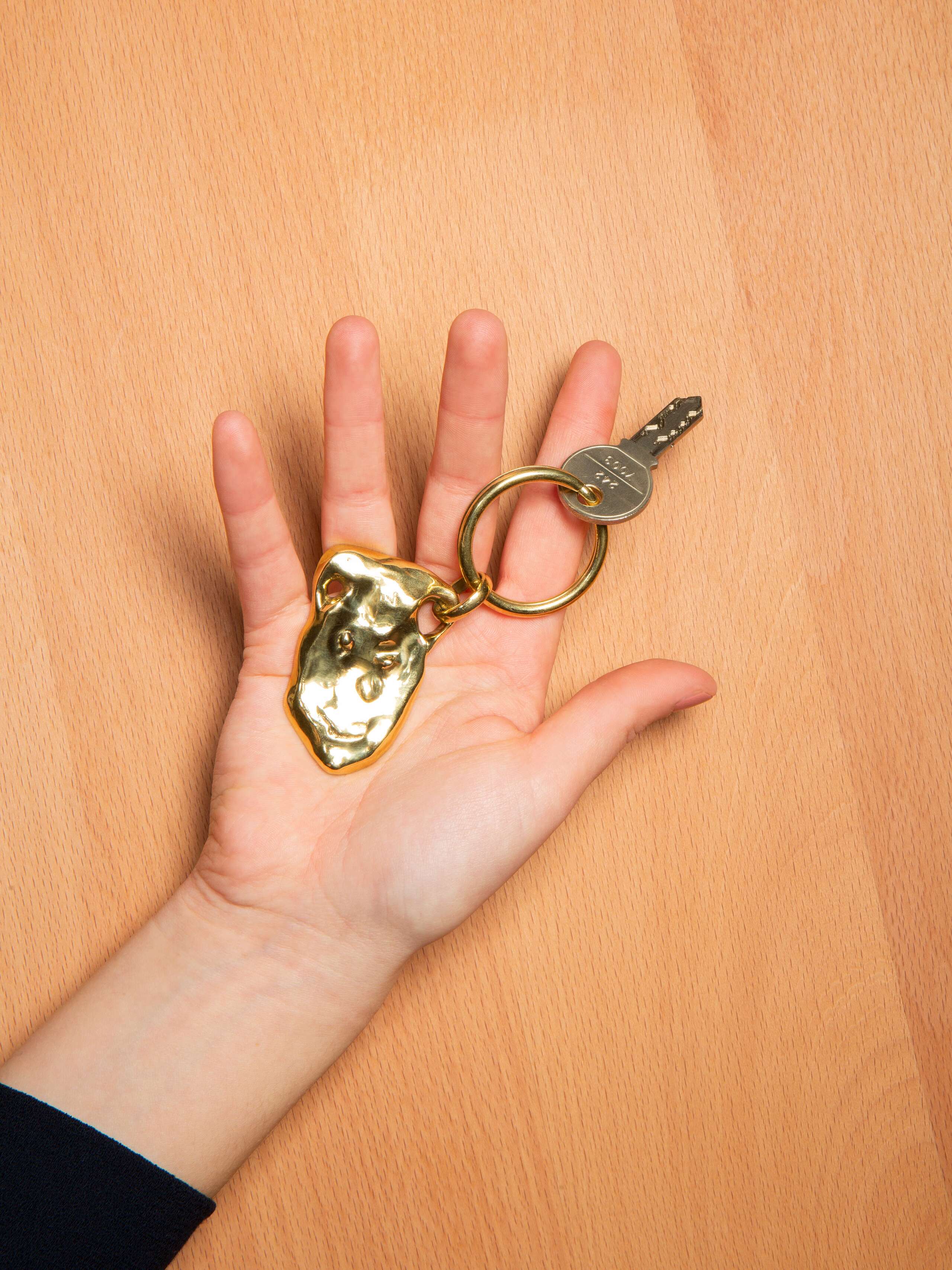 Face keychain 