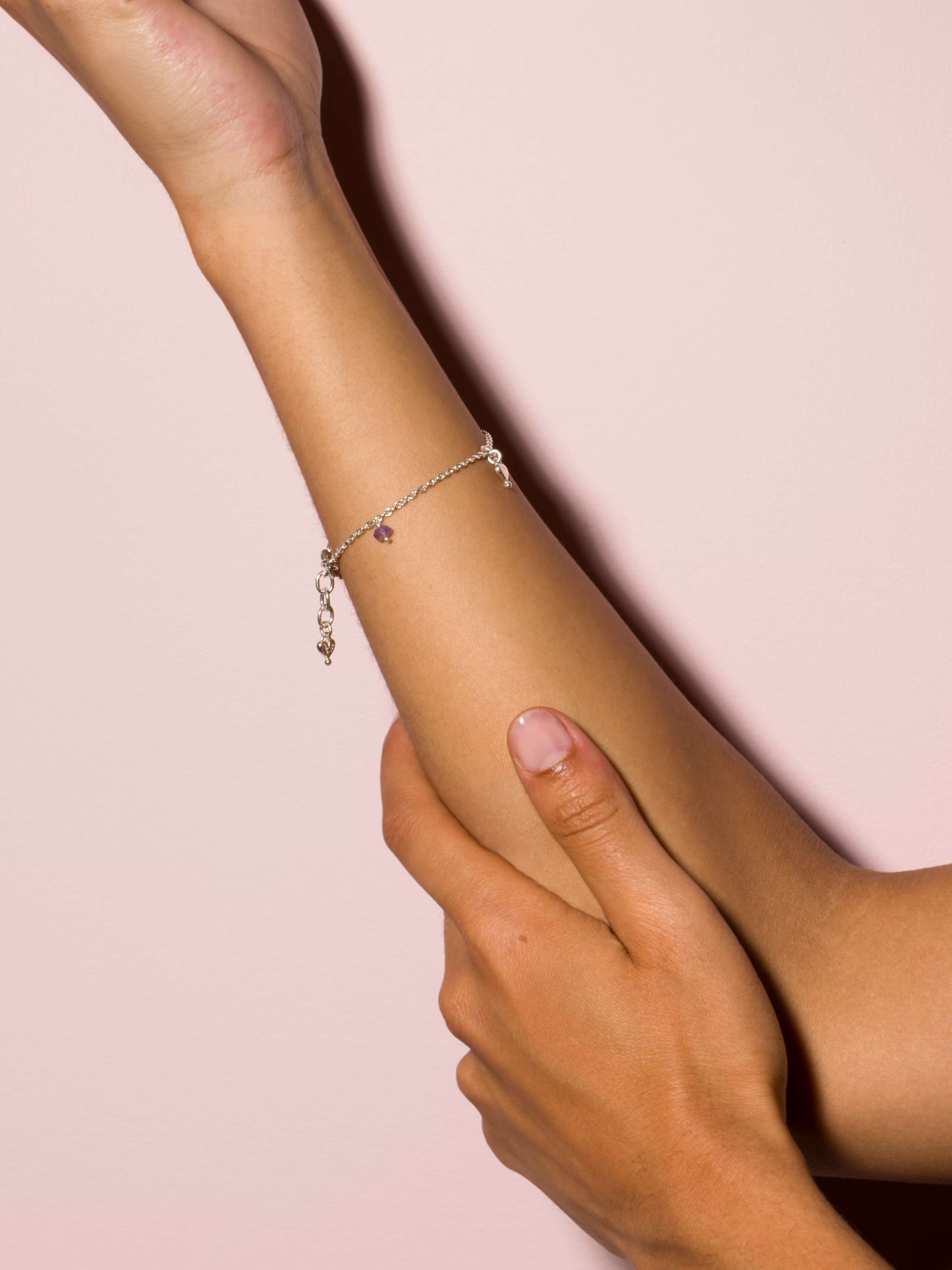 Zoe bracelet with amethyst stones