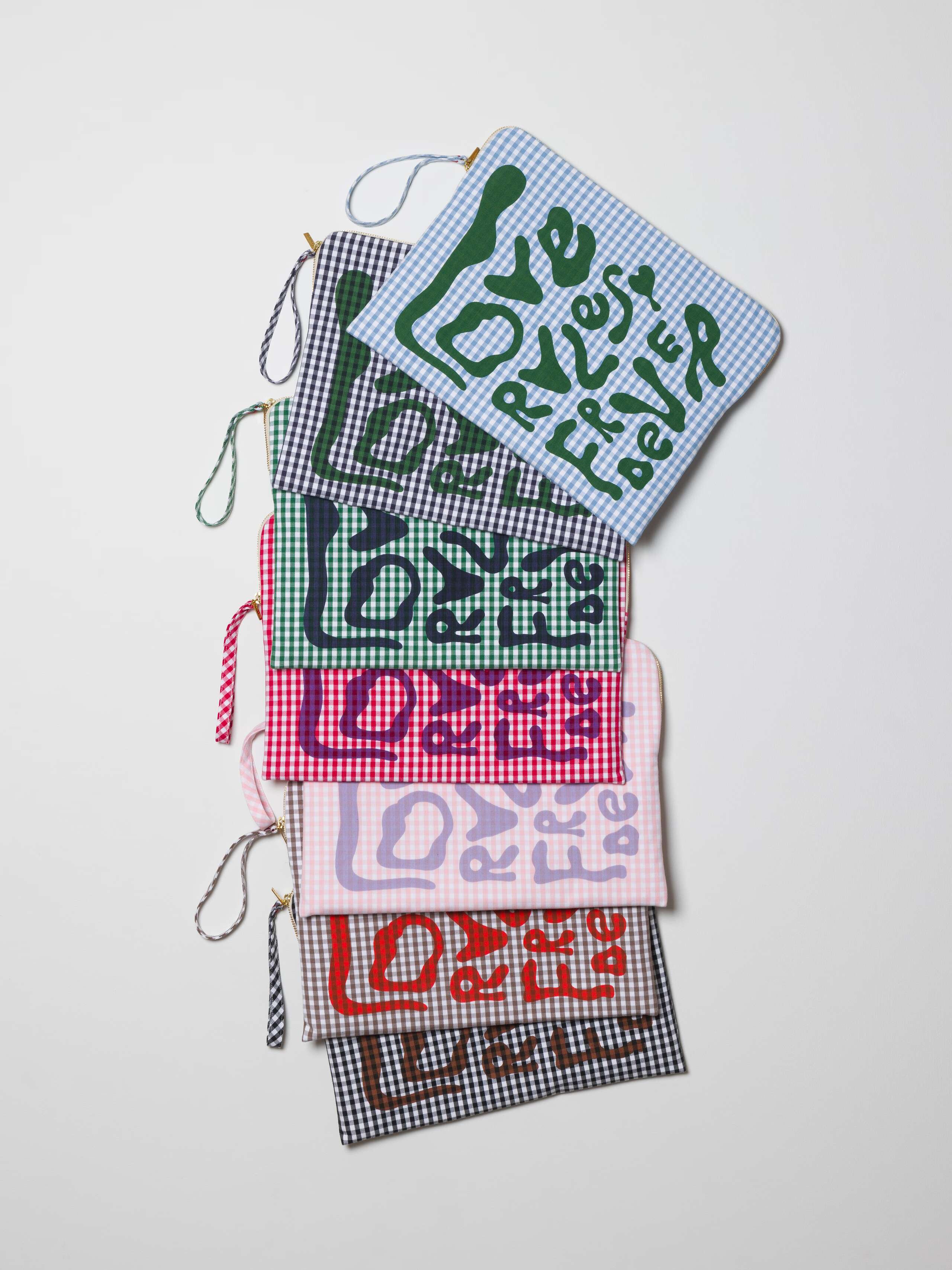 Vichy laptop pouch in seven classic colourations