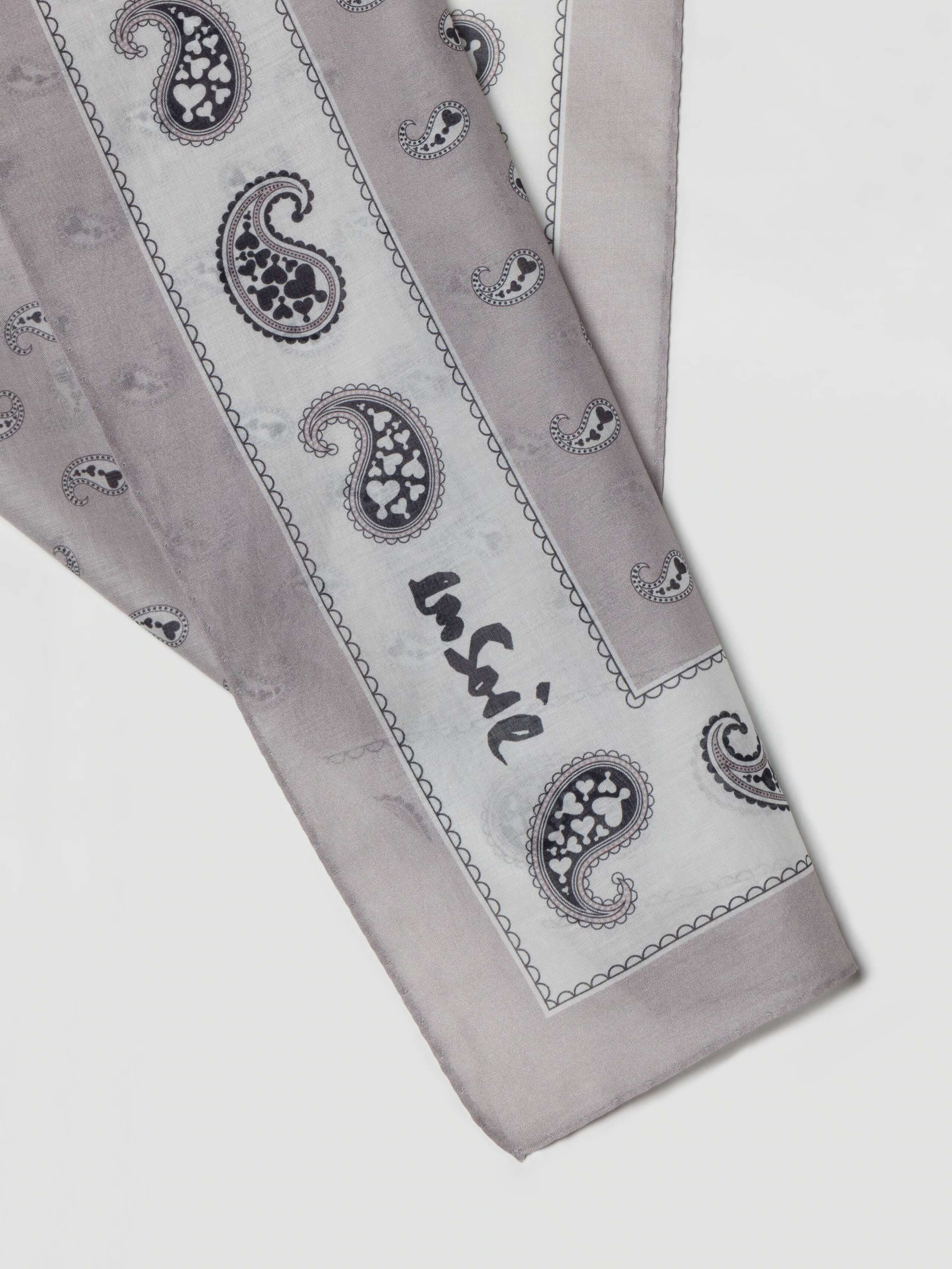 Paisley light cotton voile foulard in moonrock