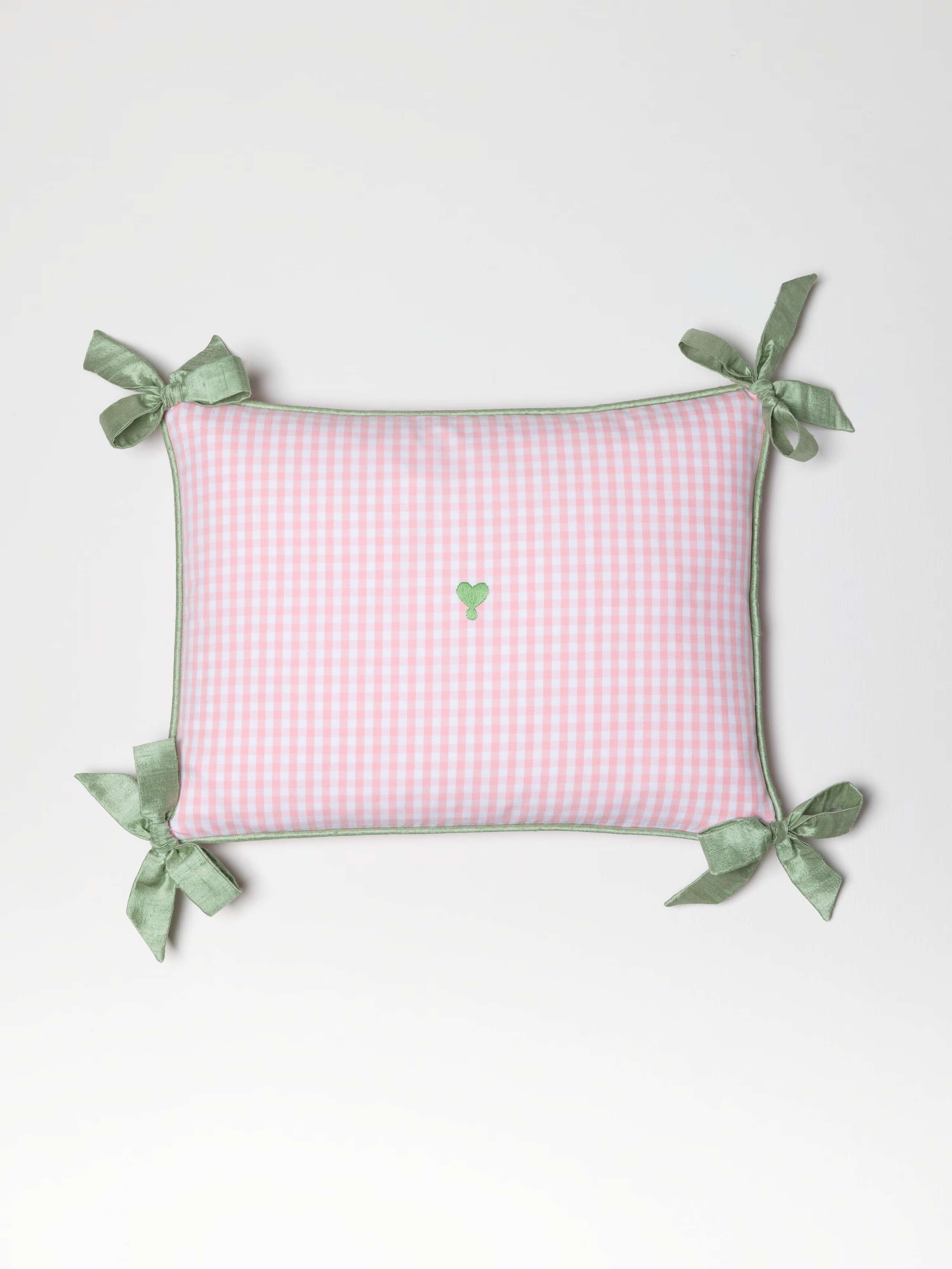 Pillow cover vichy Milo in candy pink and enSoie red with bows