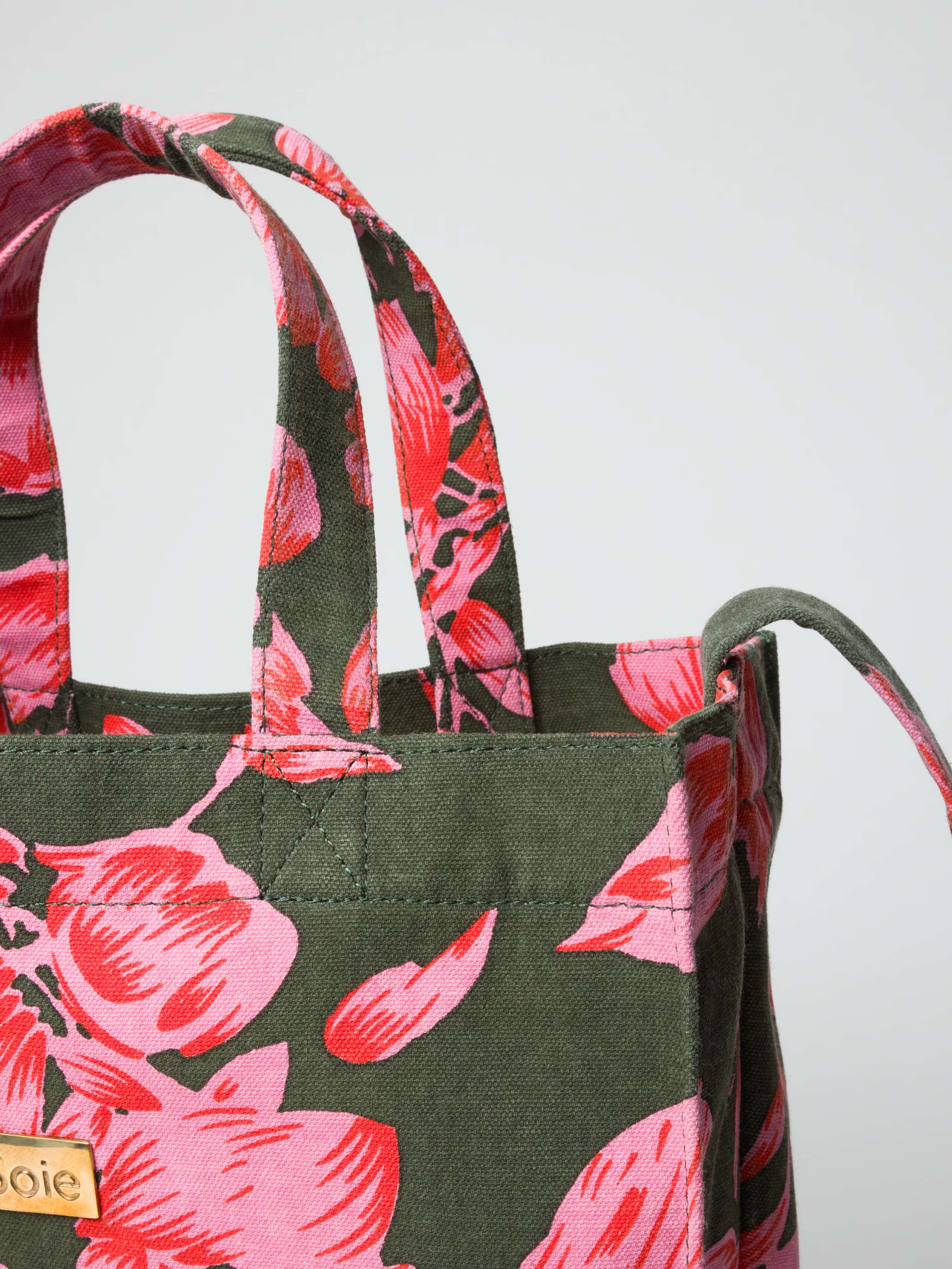 Cabas shopper bag printed with flower print in khaki and orange in two sizes