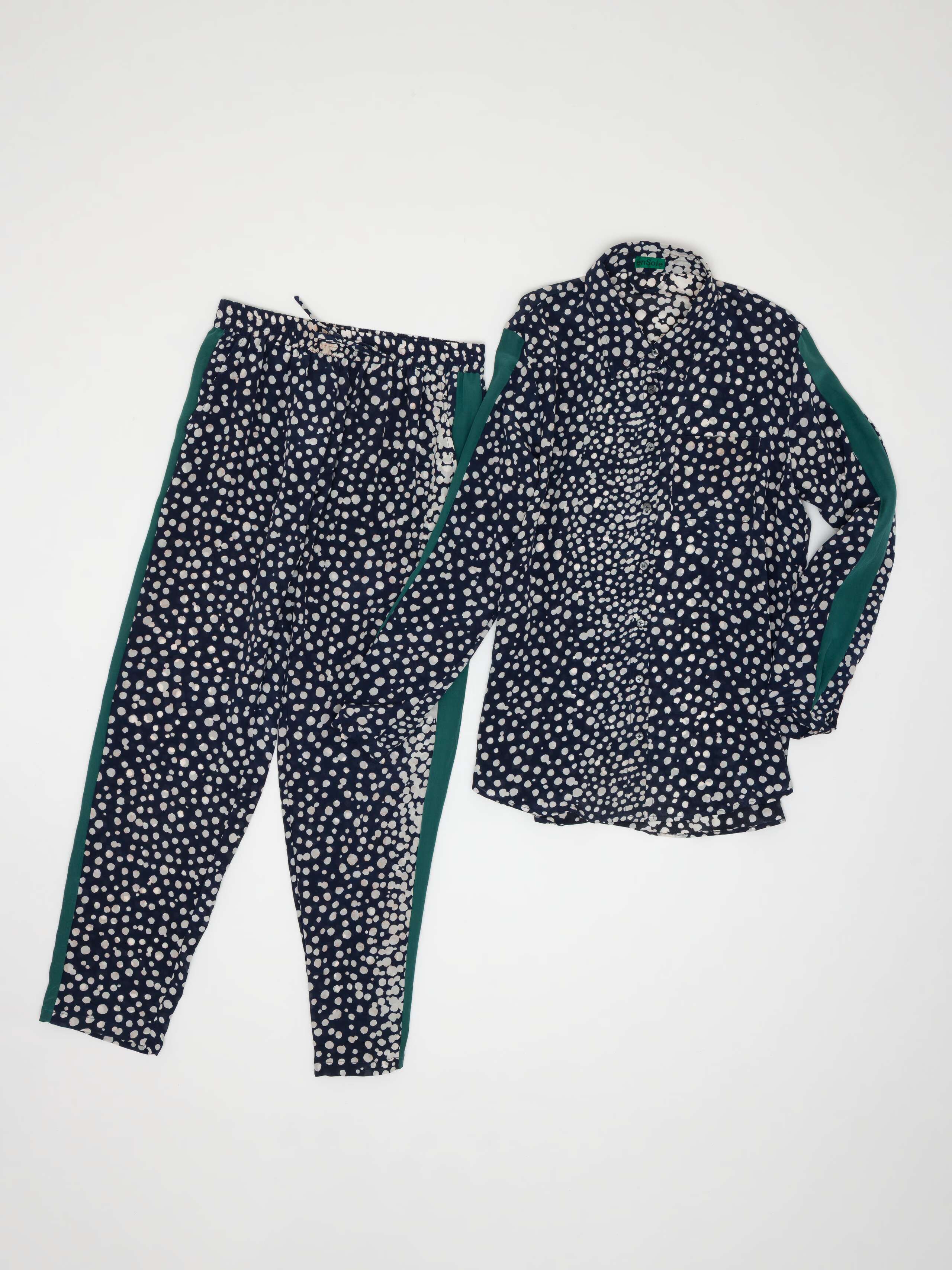 Jetlag tracksuit set in silk one-of-a-kind in printed leo navy combination