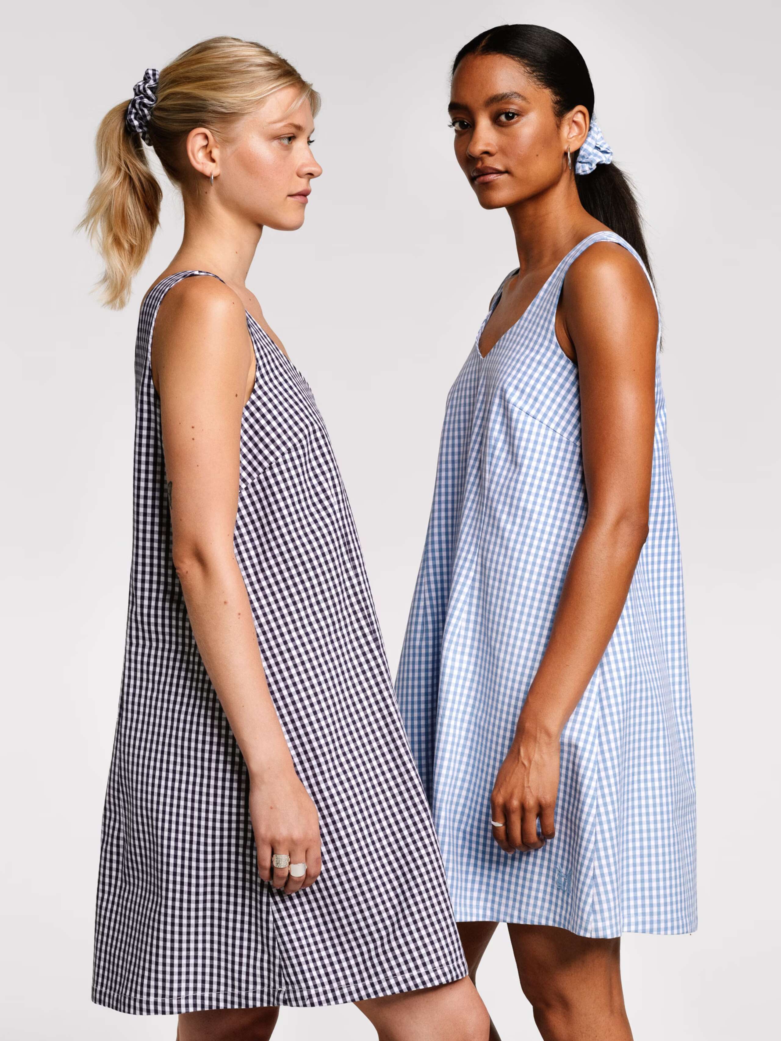 Cher dress in Navy and Light blue vichy check in cotton, two models
