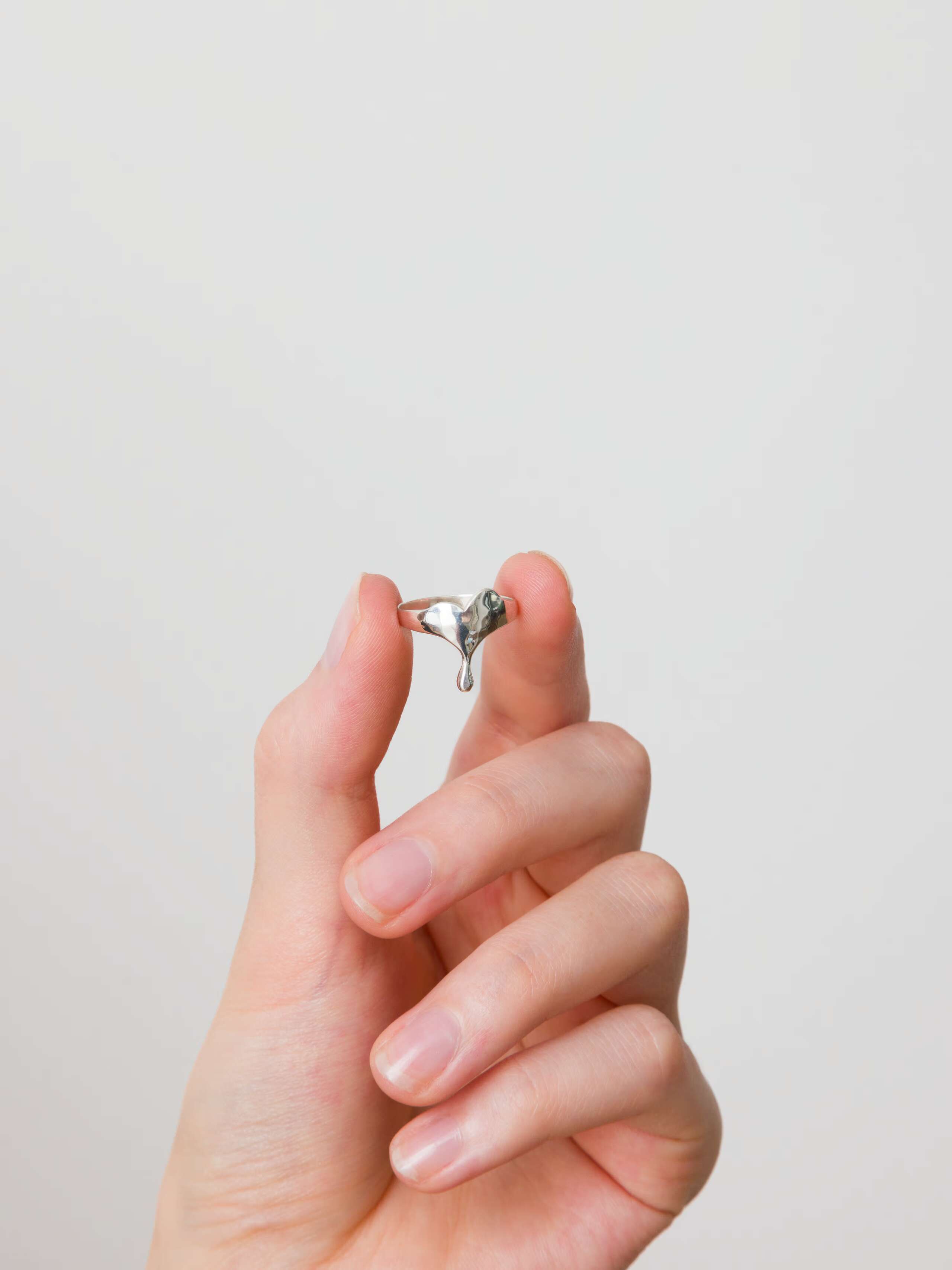 Soft heart XS ring in sterling silver