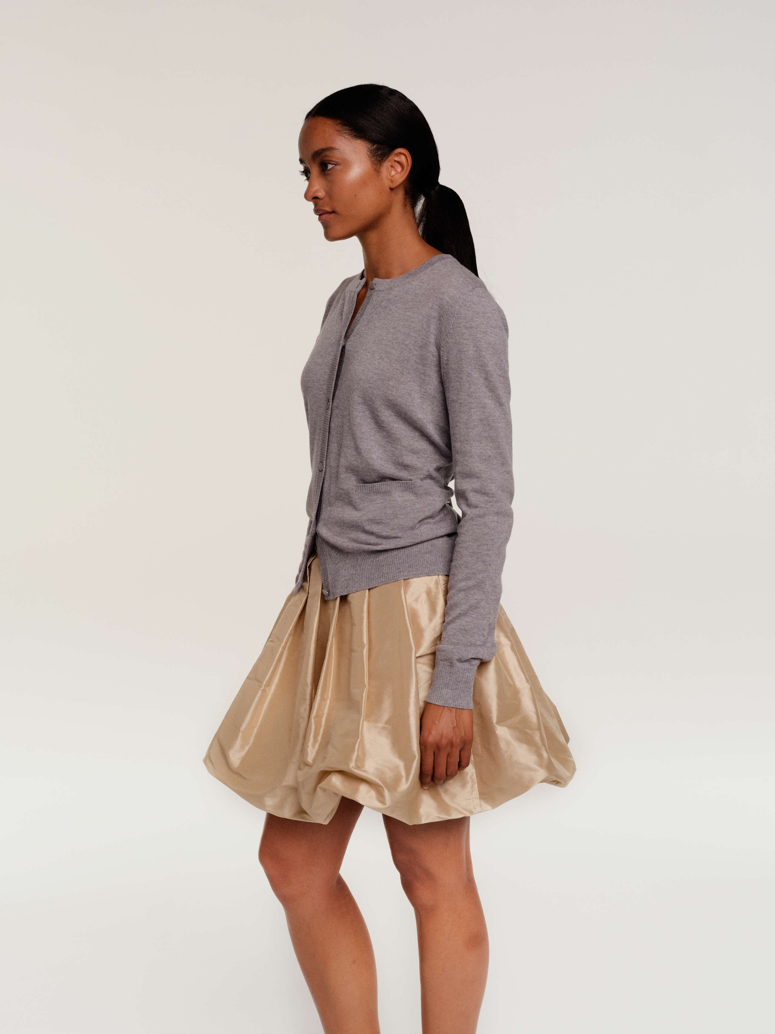 Raquel mini skirt in beige silk 