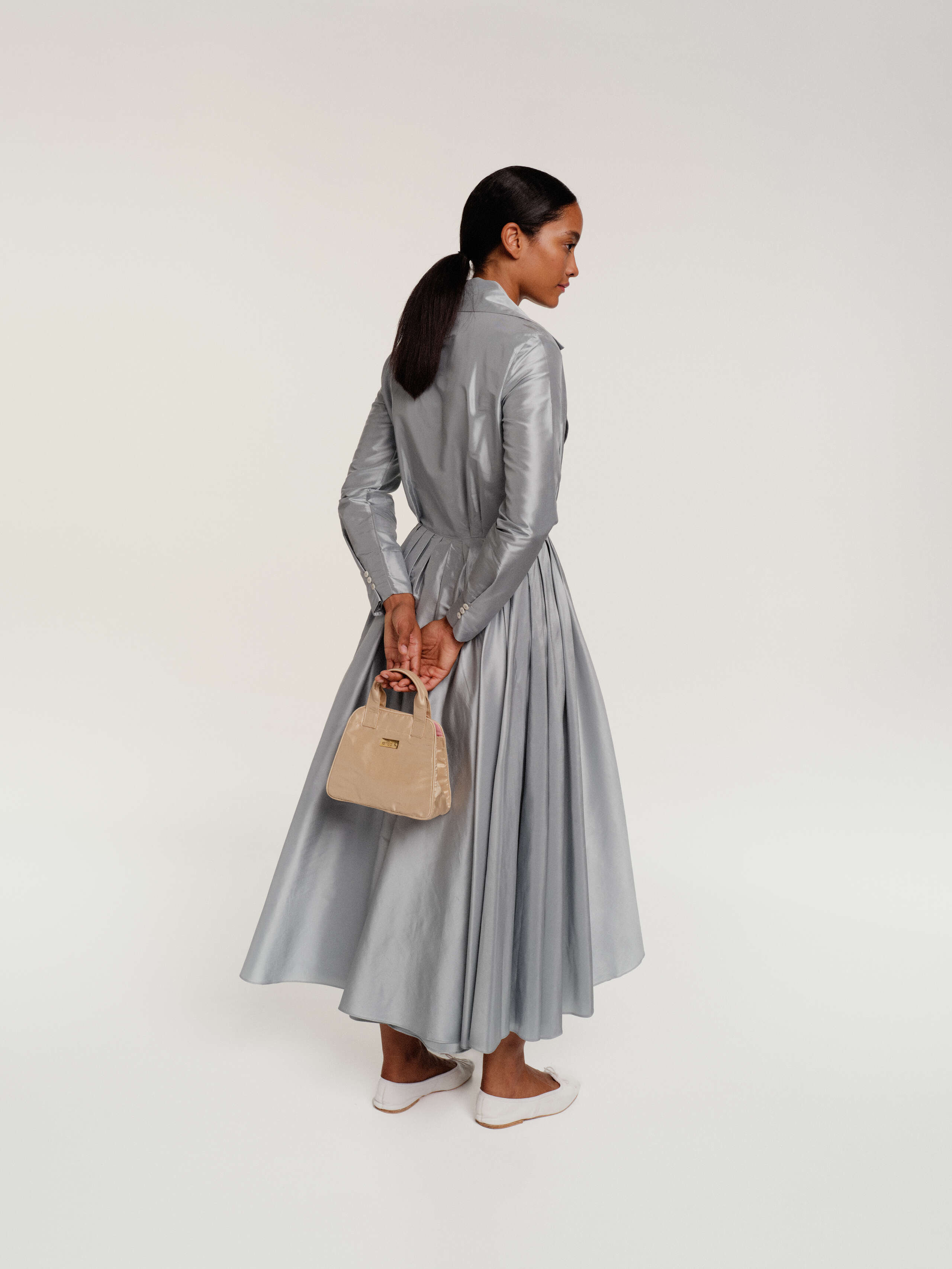Delphine dress in light blue silk 