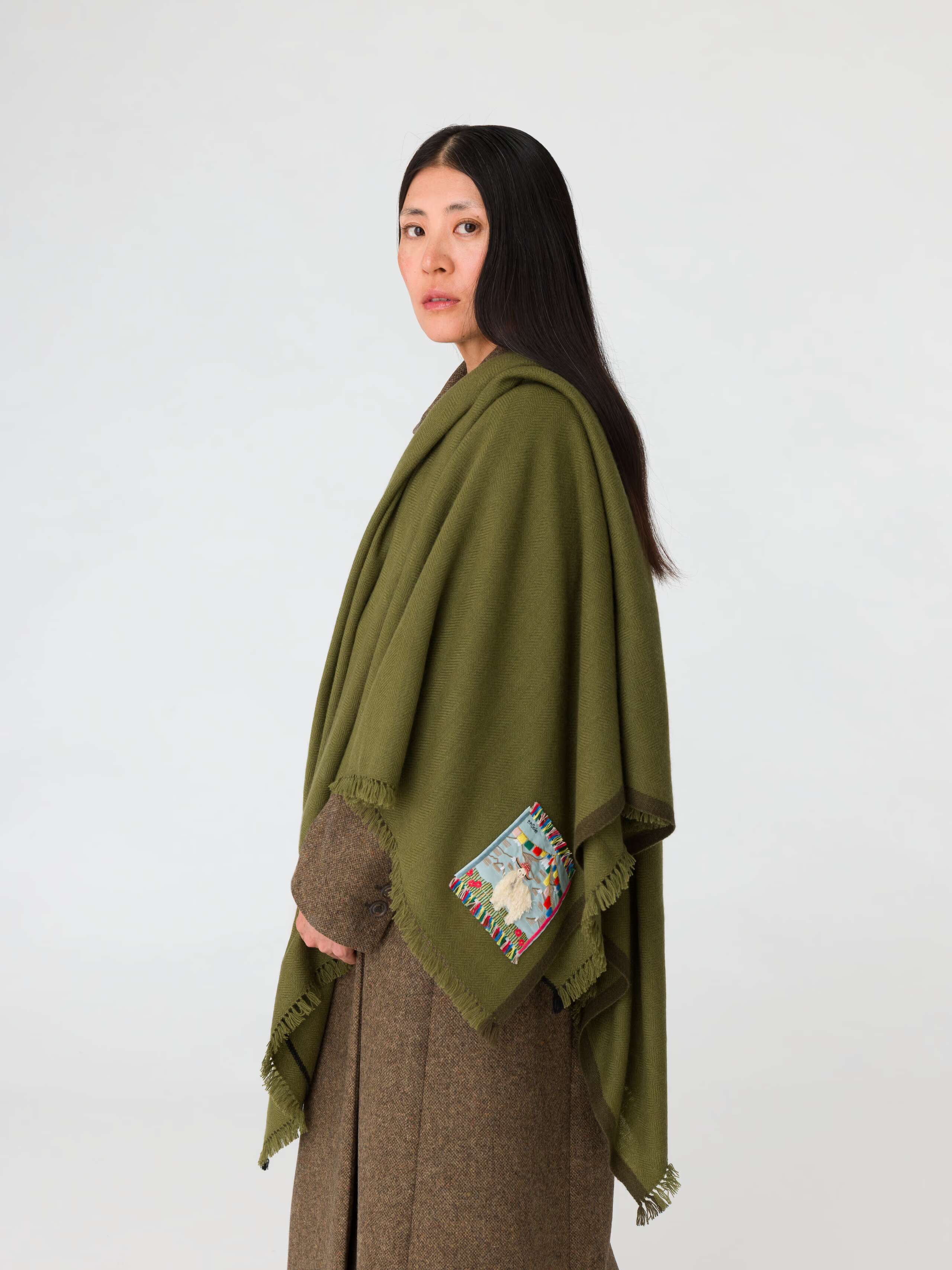 Blia Stole in Autumn Green
