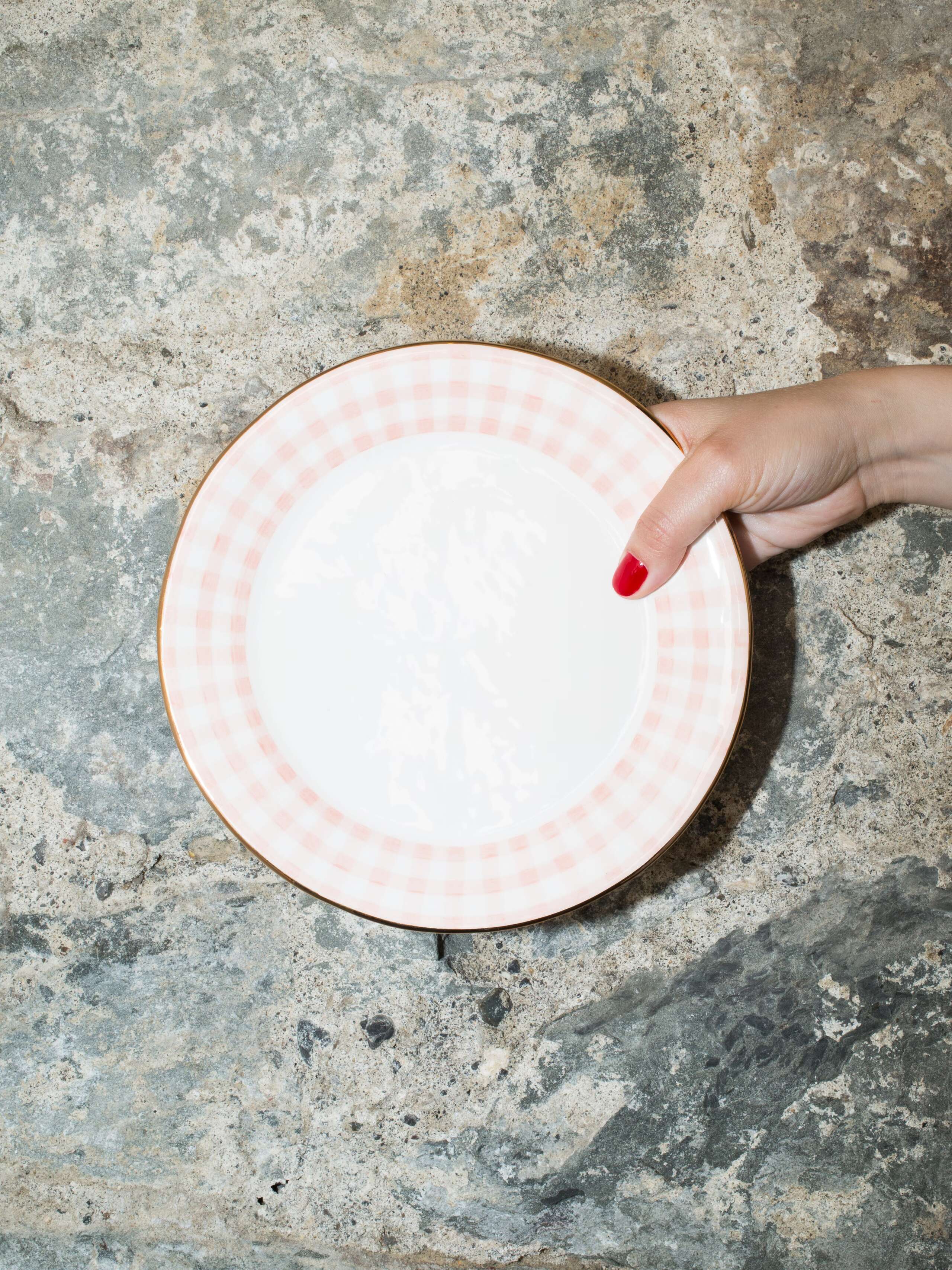 person holding plate 