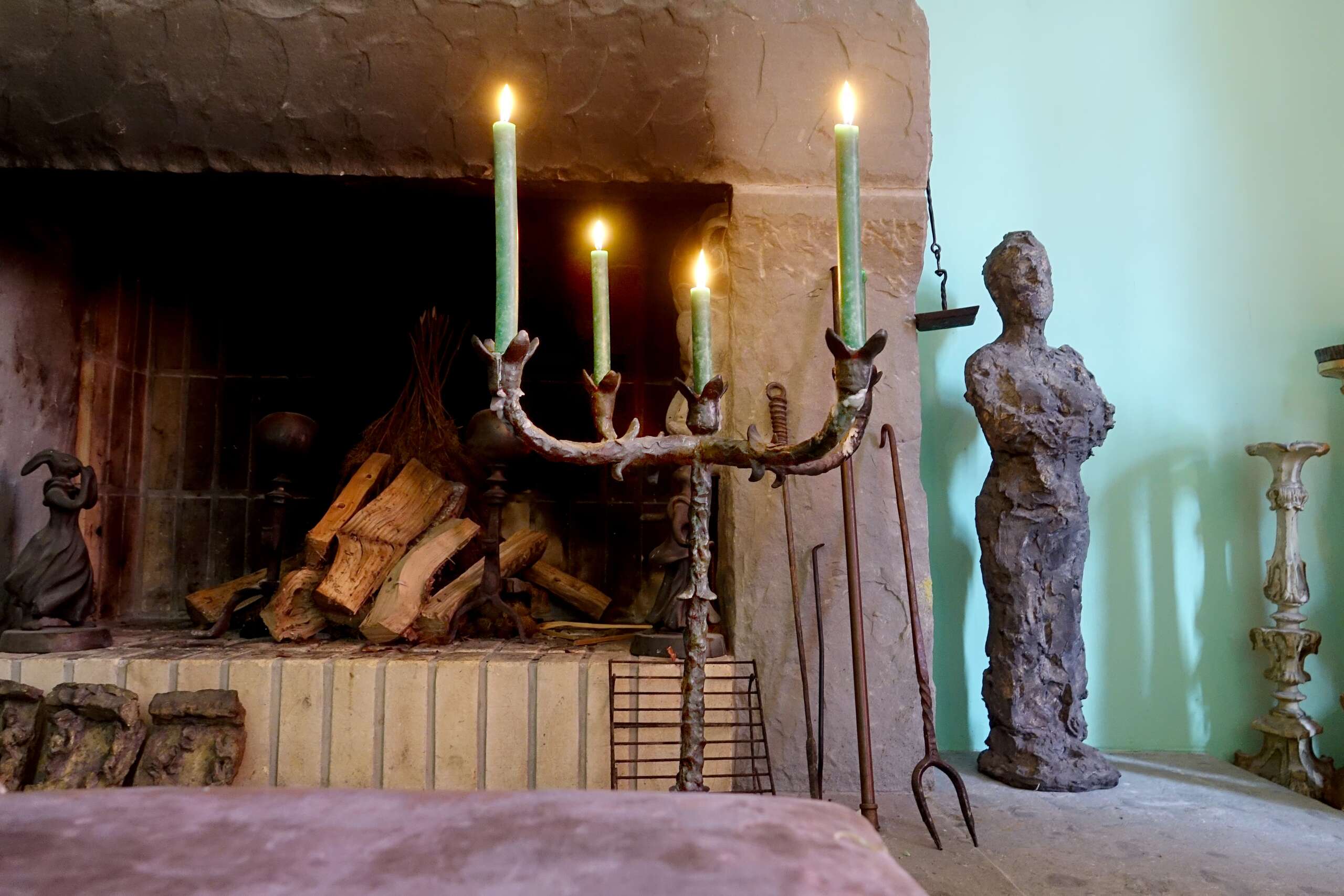 ensoie bronze chandelier