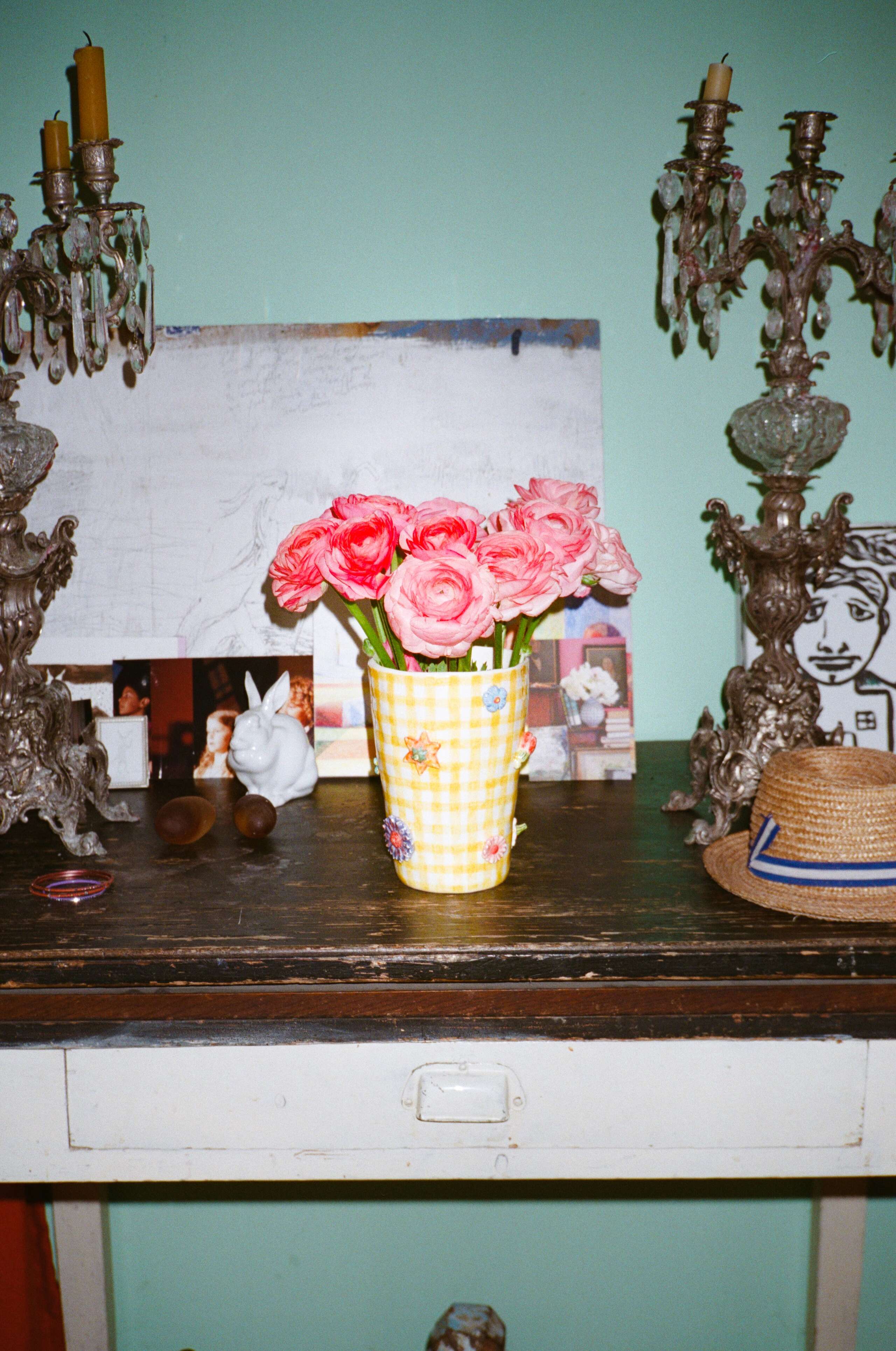 Flowers at enSoie family home