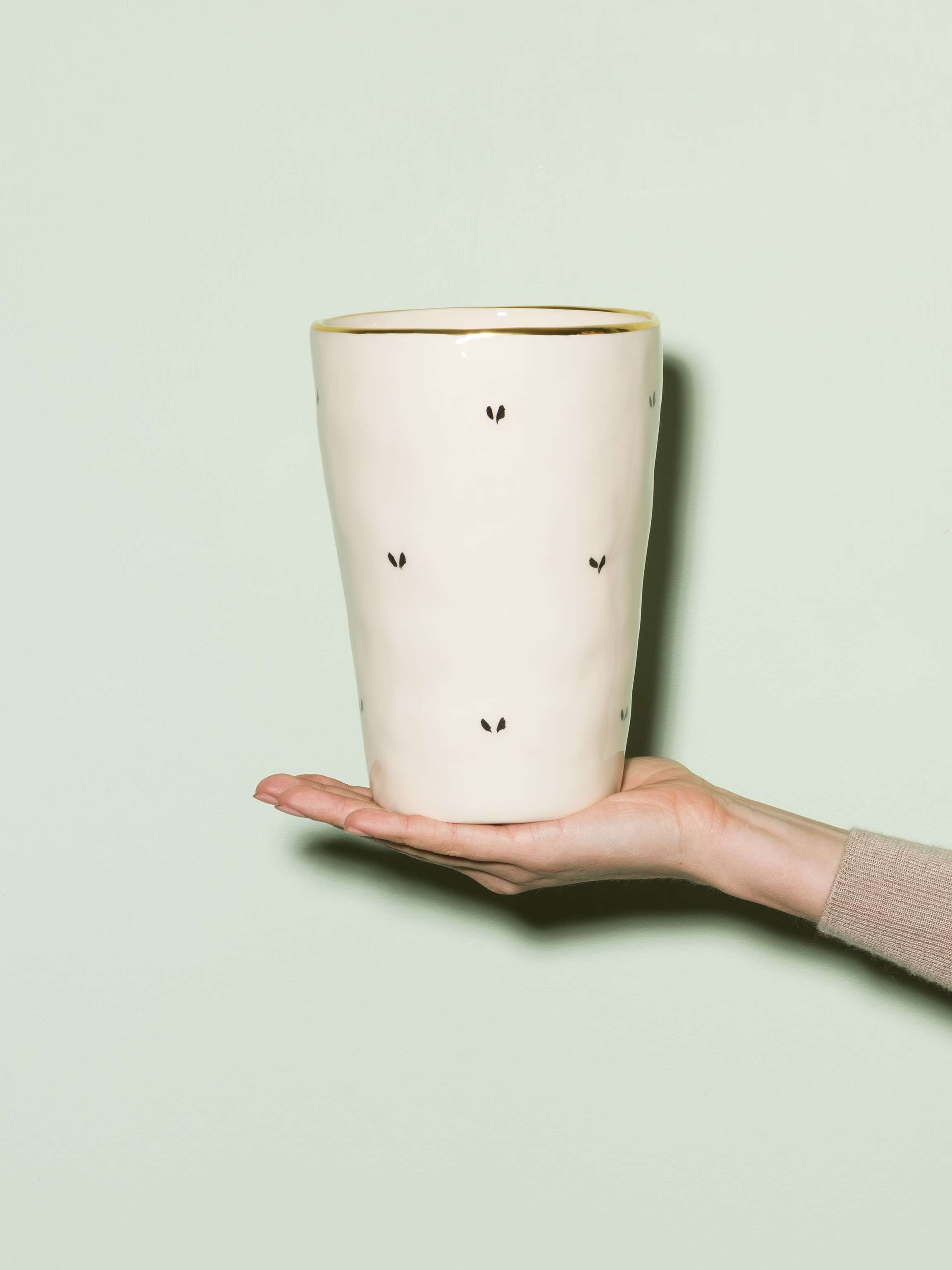 Ermine Vase small