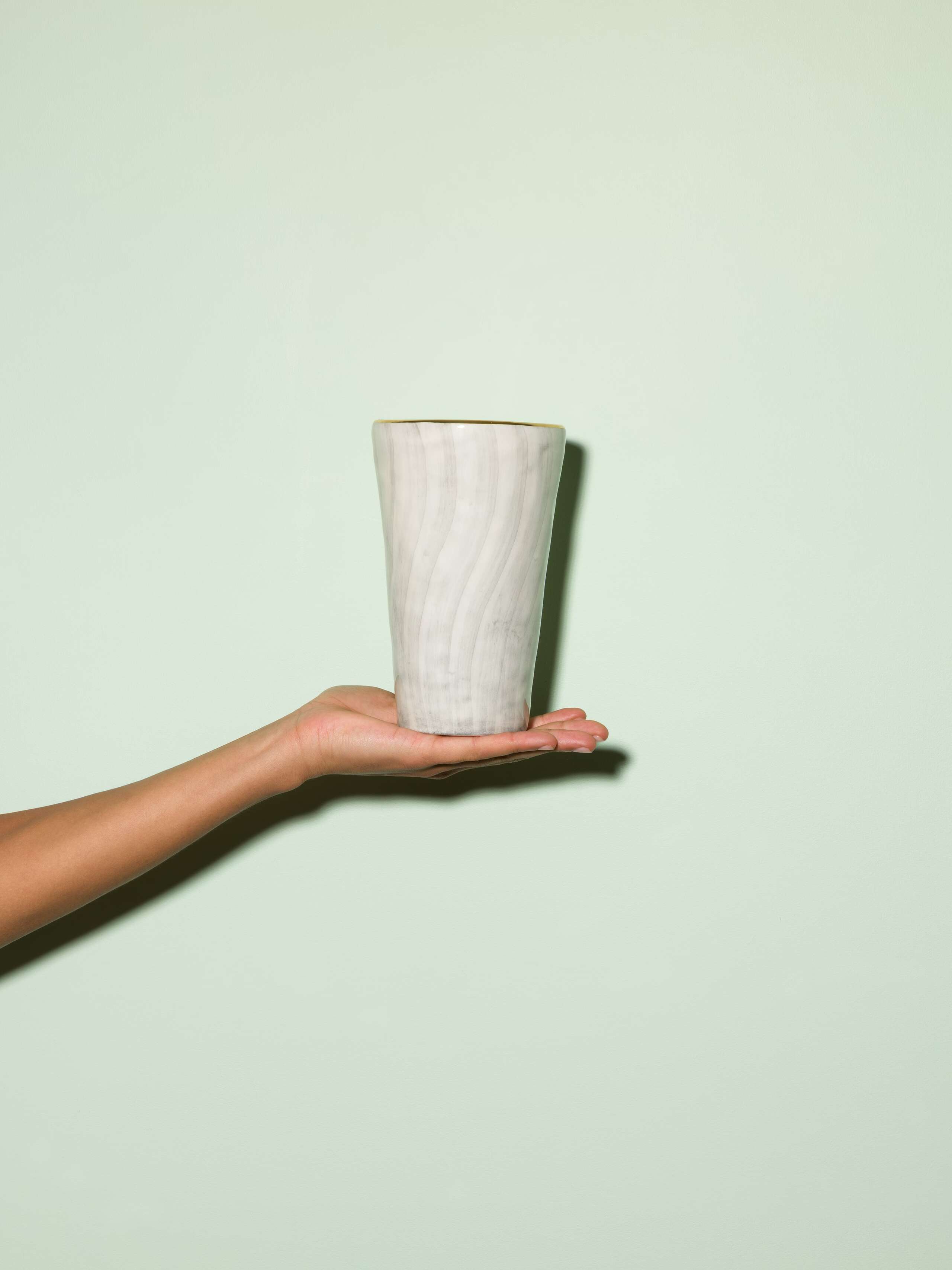 Sourire small slim uni vase grey