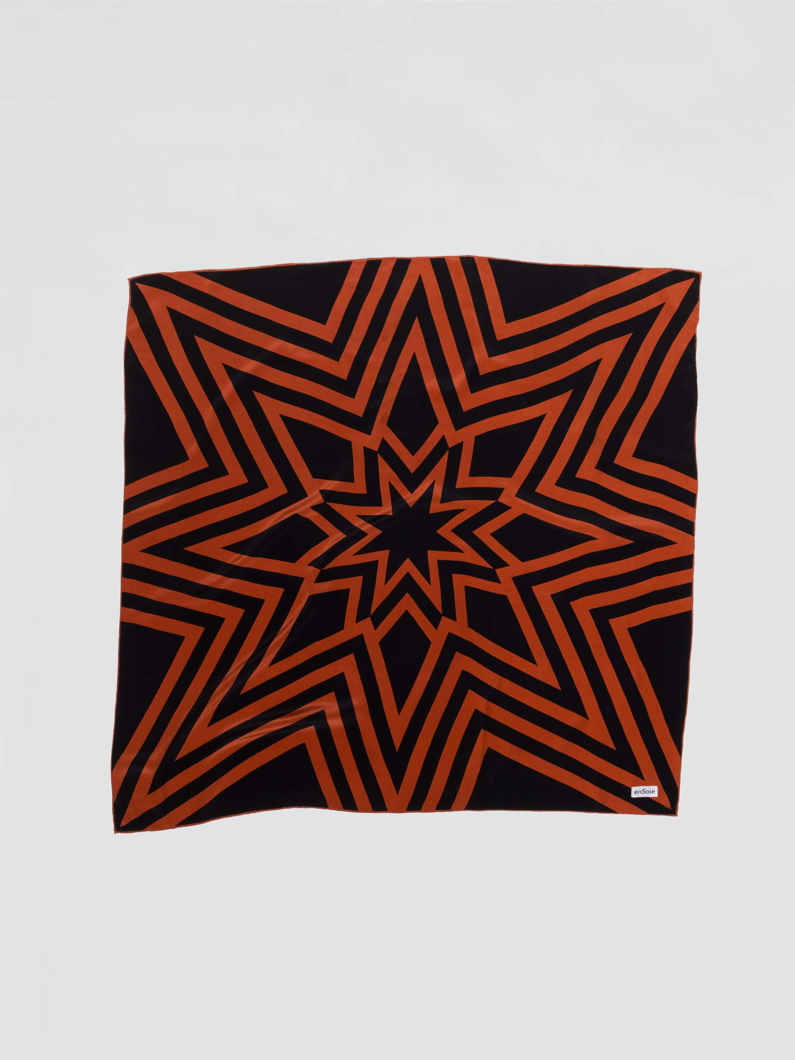 Carré Foulard in Black and Rust with Star Print