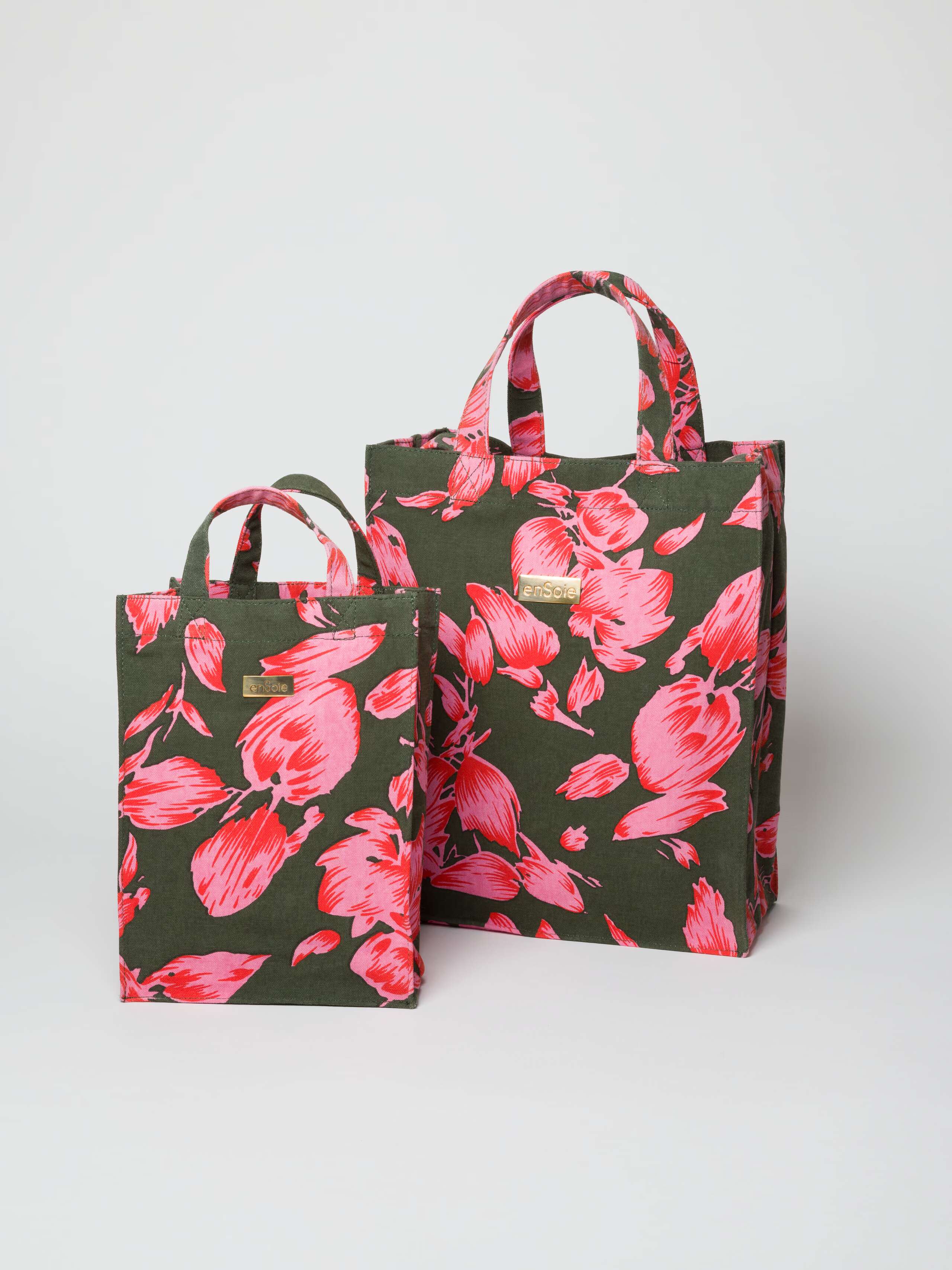 Cabas shopper bag printed with flower print in khaki and orange in two sizes