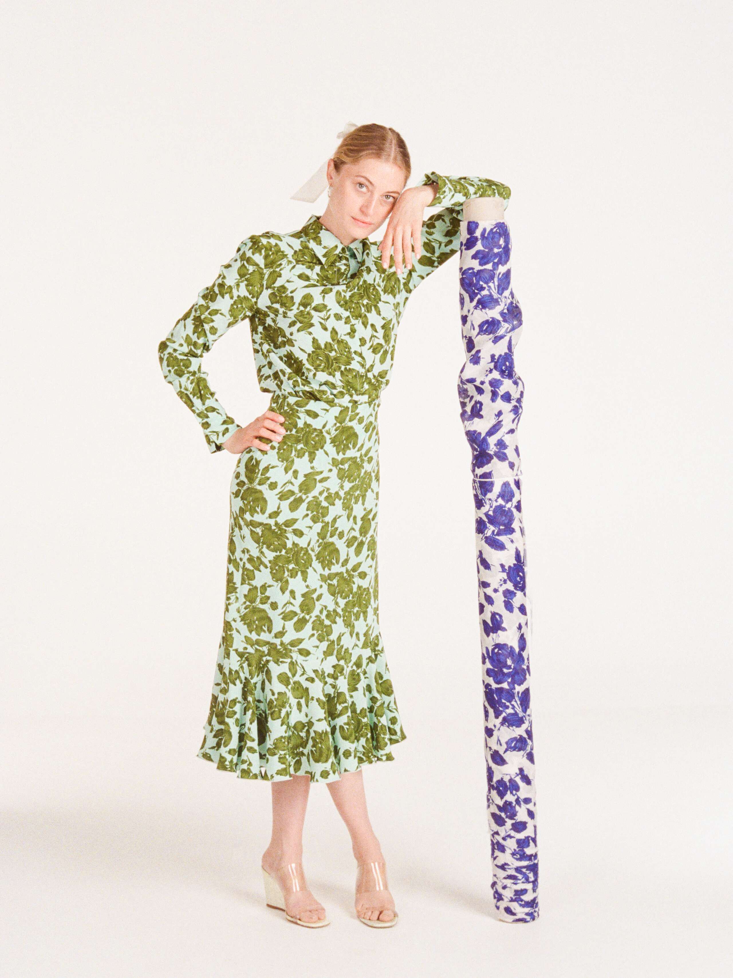 Skirt printed in green mermaid cut with matching silk printed blouse