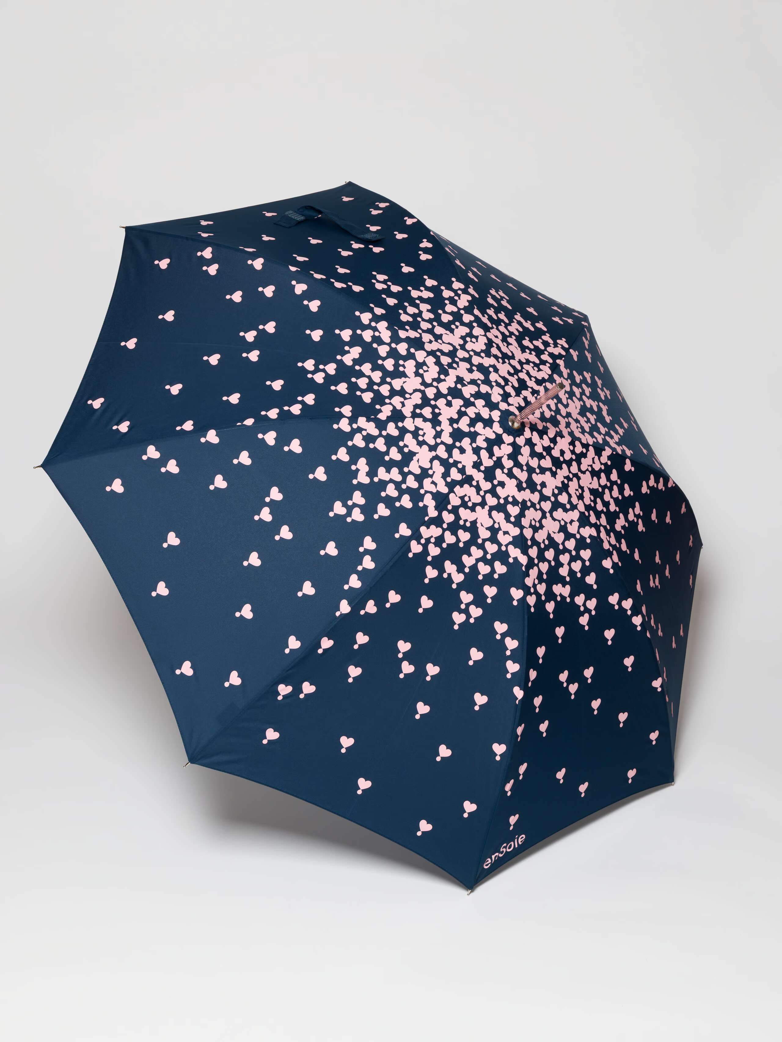 Picture of a blue umbrella